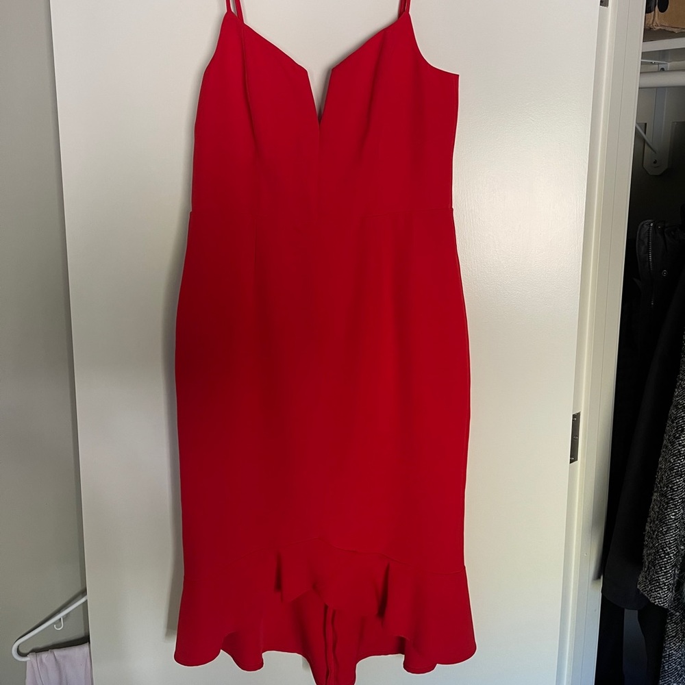 NEW! Red Dress 💃🏻💃🏻
